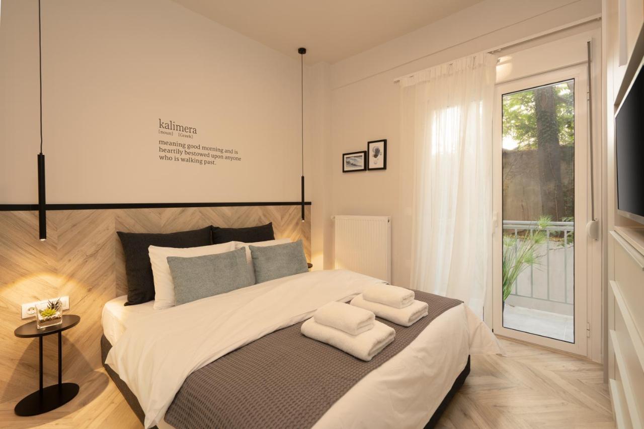 Charming Two Bedrooms Apartment Walk To Acropolis アテネ エクステリア 写真