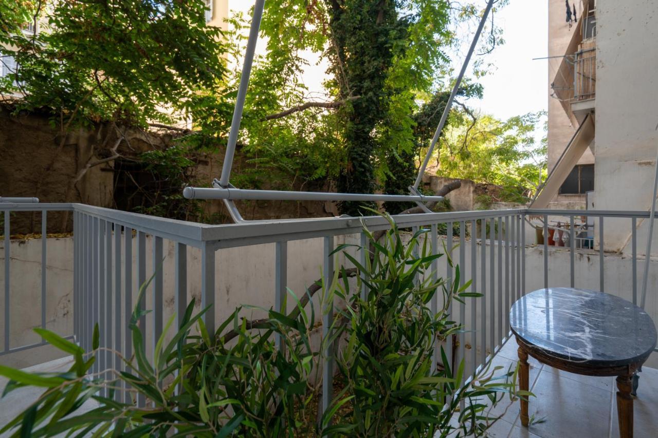 Charming Two Bedrooms Apartment Walk To Acropolis アテネ エクステリア 写真