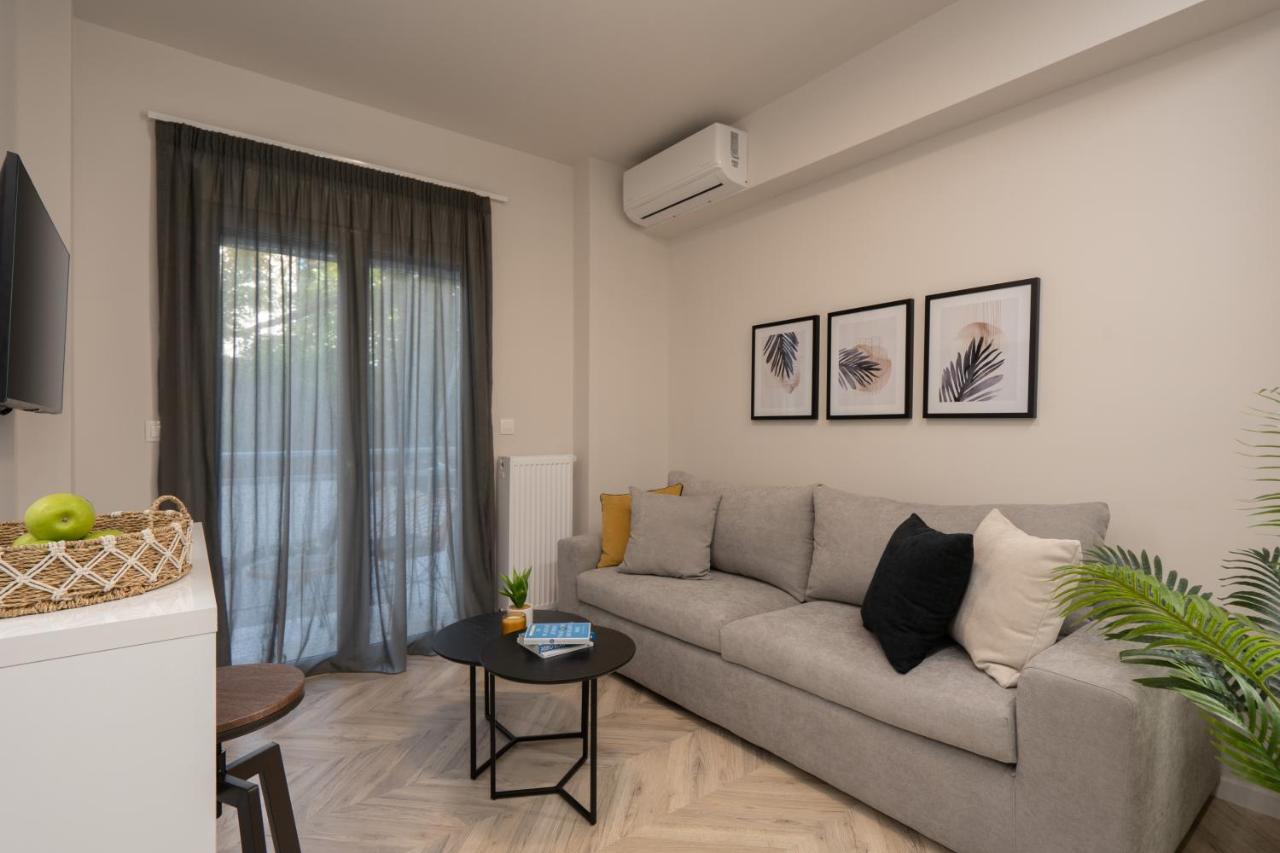 Charming Two Bedrooms Apartment Walk To Acropolis アテネ エクステリア 写真