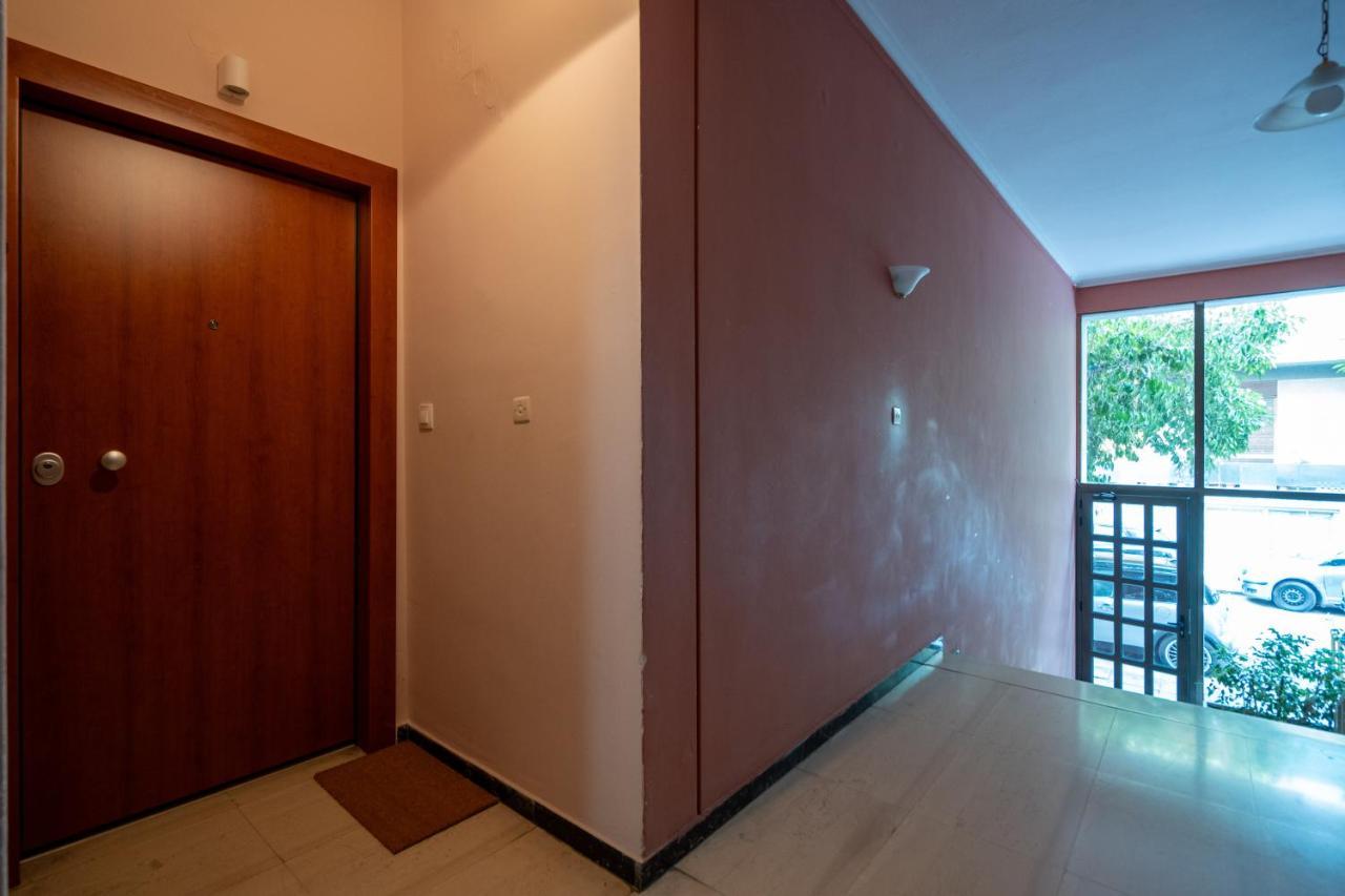 Charming Two Bedrooms Apartment Walk To Acropolis アテネ エクステリア 写真