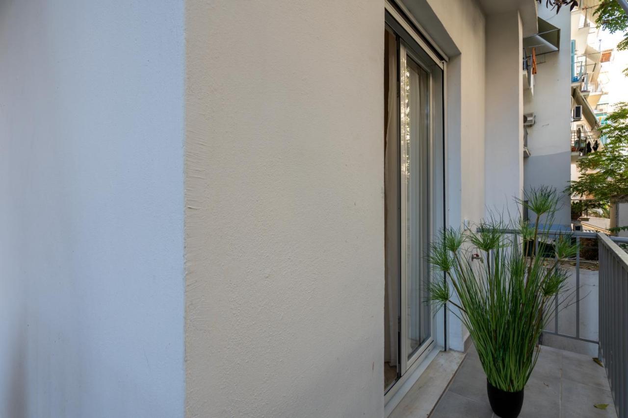Charming Two Bedrooms Apartment Walk To Acropolis アテネ エクステリア 写真
