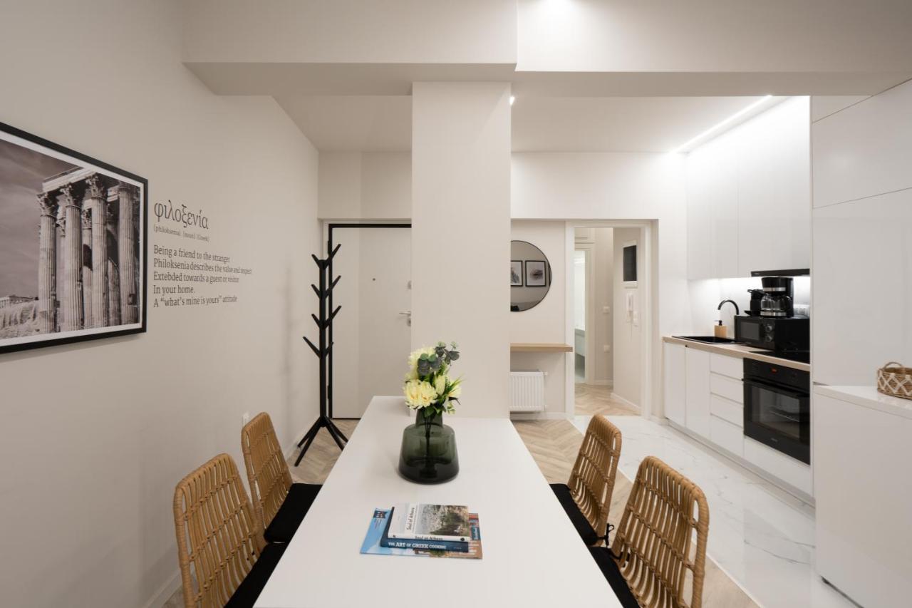 Charming Two Bedrooms Apartment Walk To Acropolis アテネ エクステリア 写真